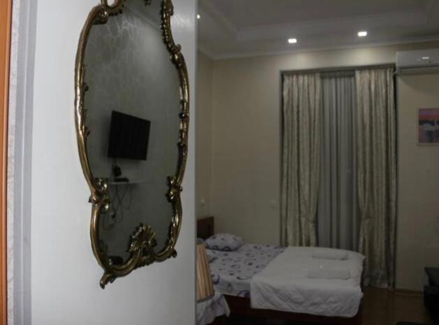 Hotel Leila Tbilisi Exterior foto